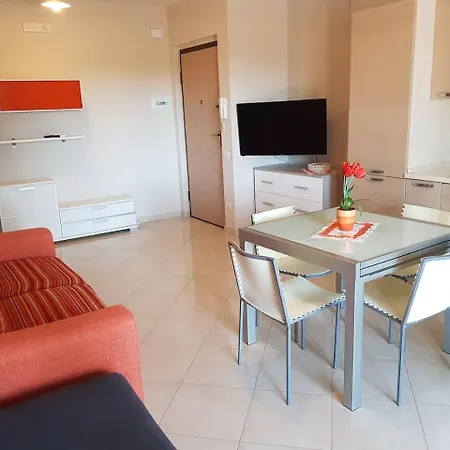 Complesso I Giardini Elisei Tatil parkı 2*