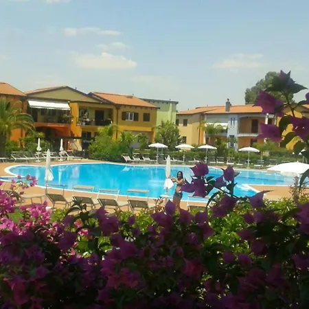 פארק נופש Complesso I Giardini Elisei 2*