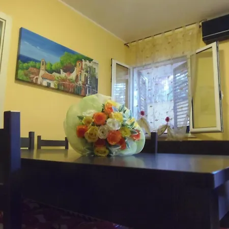 منتزه العطل Complesso I Giardini Elisei بوليكورو