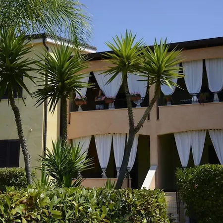 פארק נופש Complesso I Giardini Elisei 2*